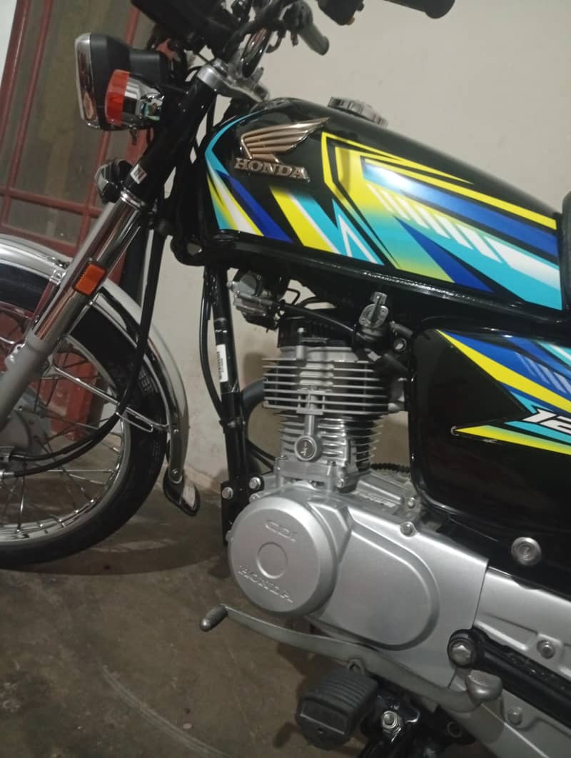 CG 125 2