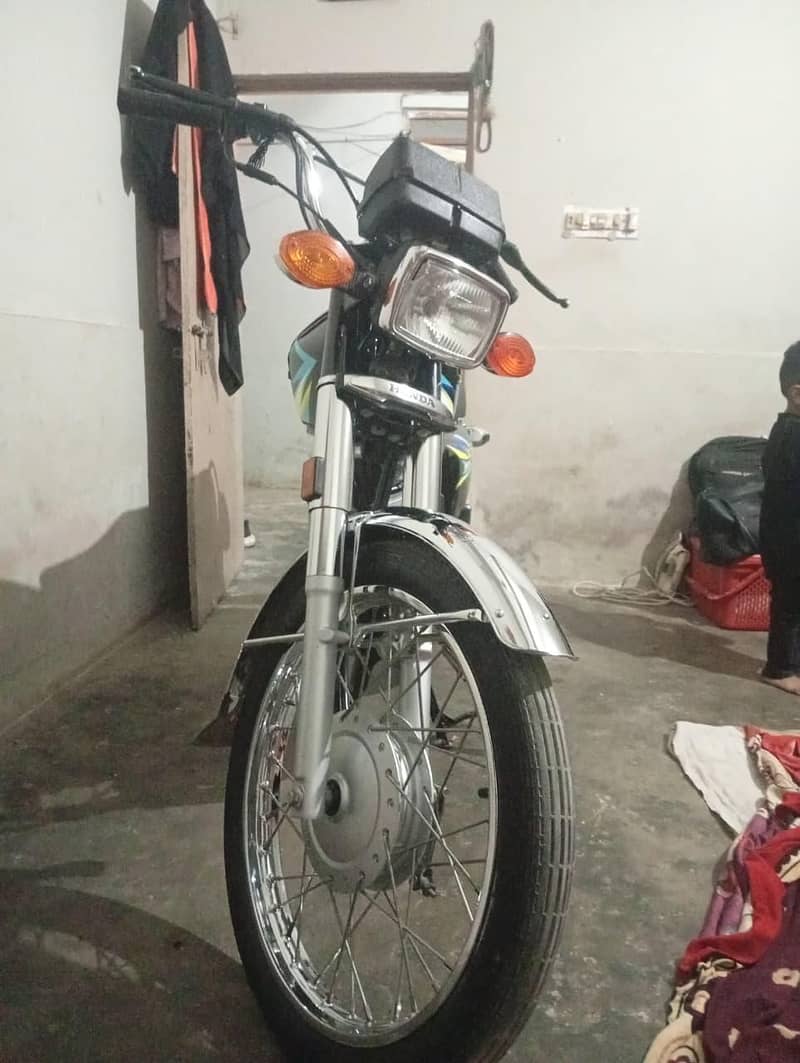 CG 125 5