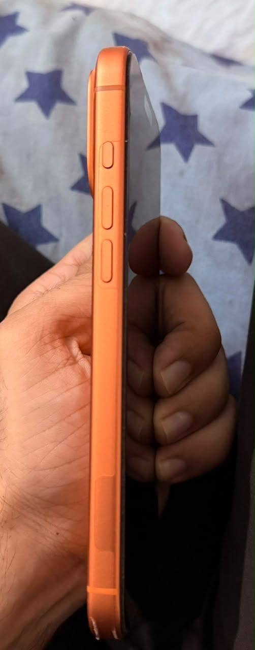 Apple iPhone 17 Pro Max 2