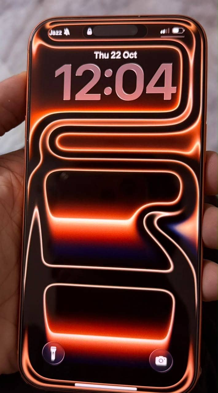 Apple iPhone 17 Pro Max 3