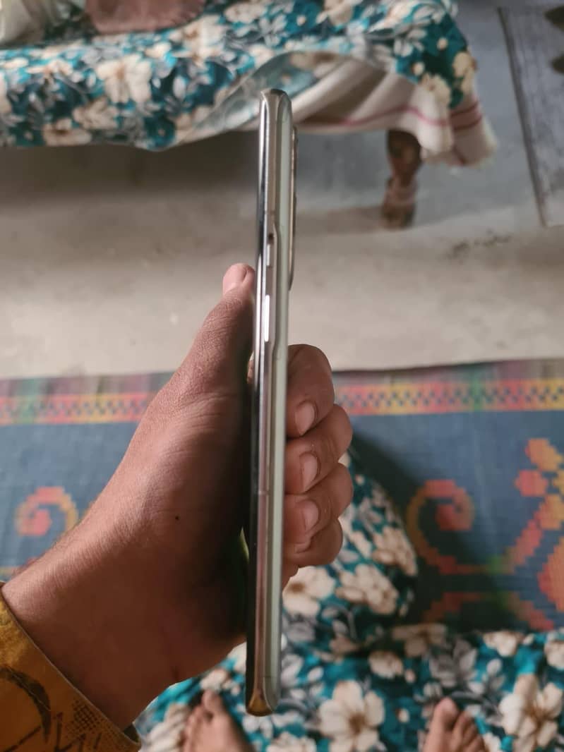 One Plus 9 Pro 1