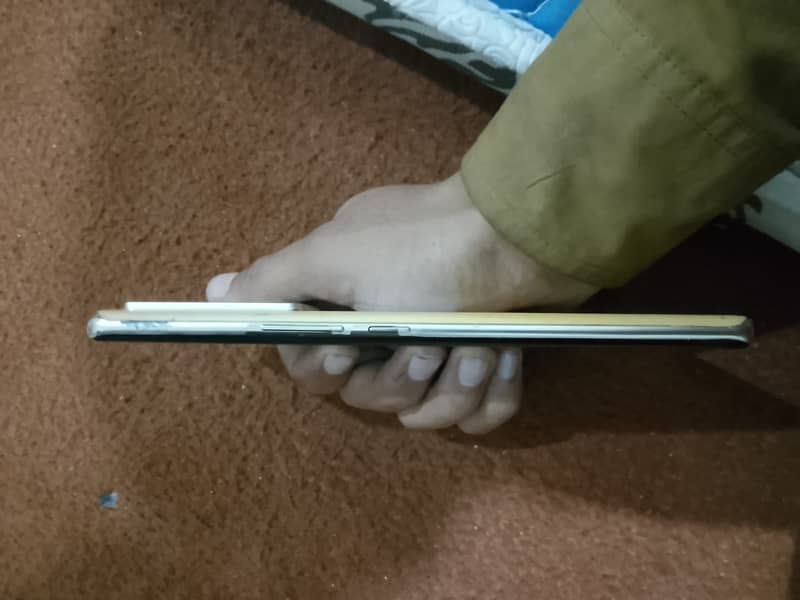 Infinix Note 40 Pro 5G 10