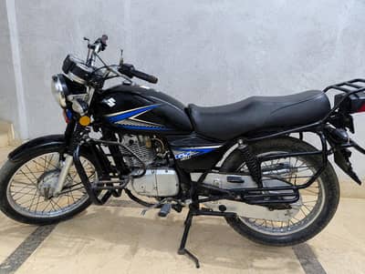 Suzuki GS 150.2017 model