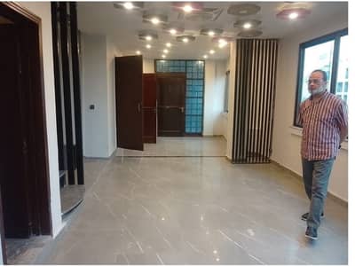 Brand New Office Area 1350 Square Feet Available For Rent In Gulberg 3 Lahore
