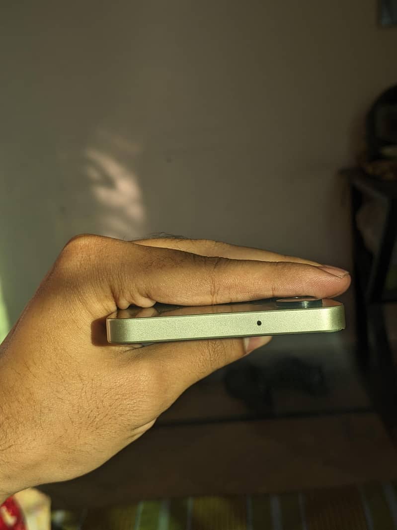 Samsung Mobile A06 1