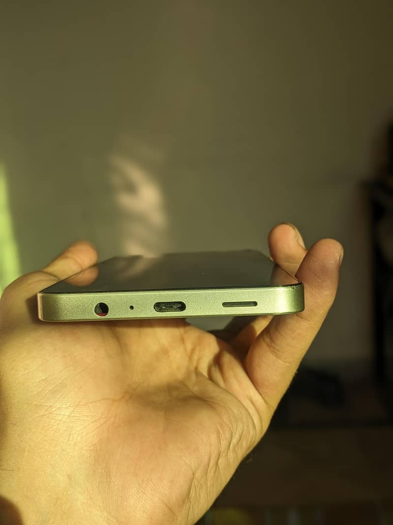 Samsung Mobile A06 2