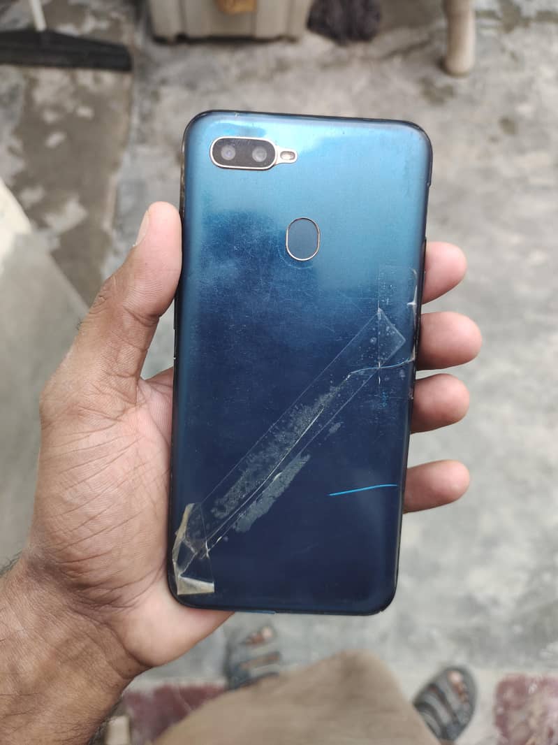 OPPO A7 5