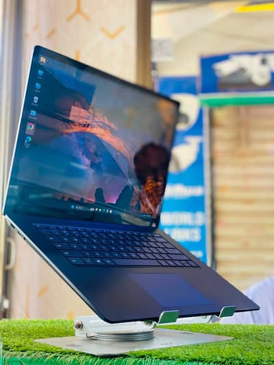 Surface Laptop 4 core i7th 11th gen 16gb ddr4 ram 256gb nvme
