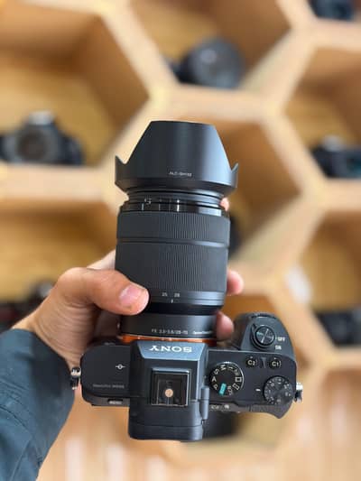 Almost Brand New Sony a7ii with 28-70mm lens | 10 by 10 scratchless