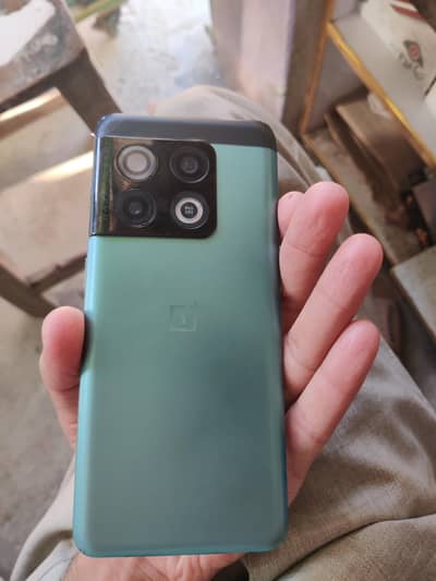 One Plus 10 Pro
