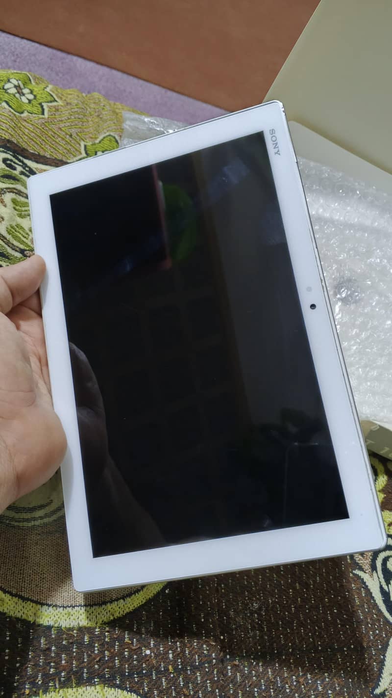 Sony Xperia model 6