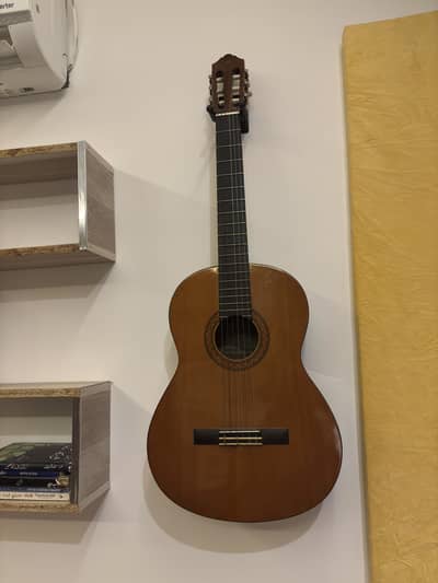 Yamaha c40