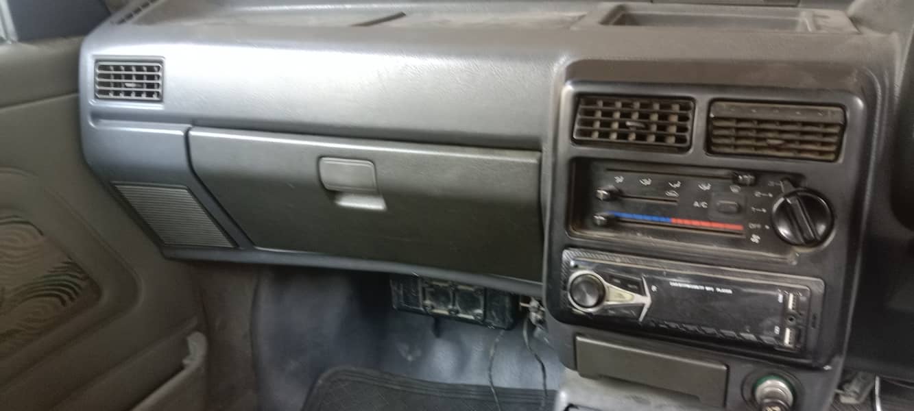 KIA Classic 2000 2