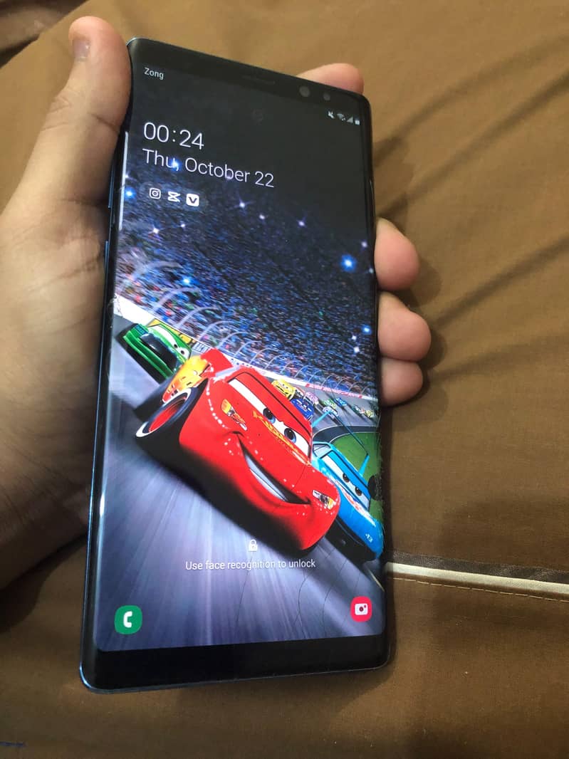 Samsung Mobile Note 8 1