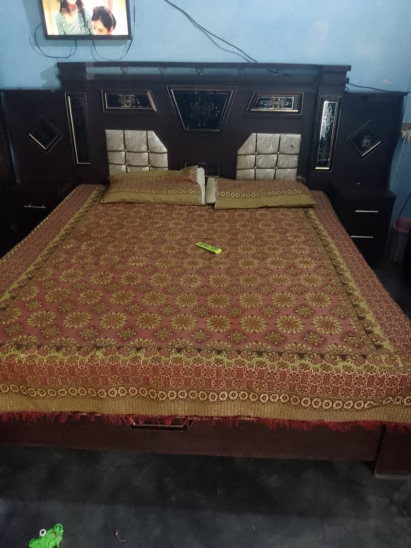 complete bedroom set 0