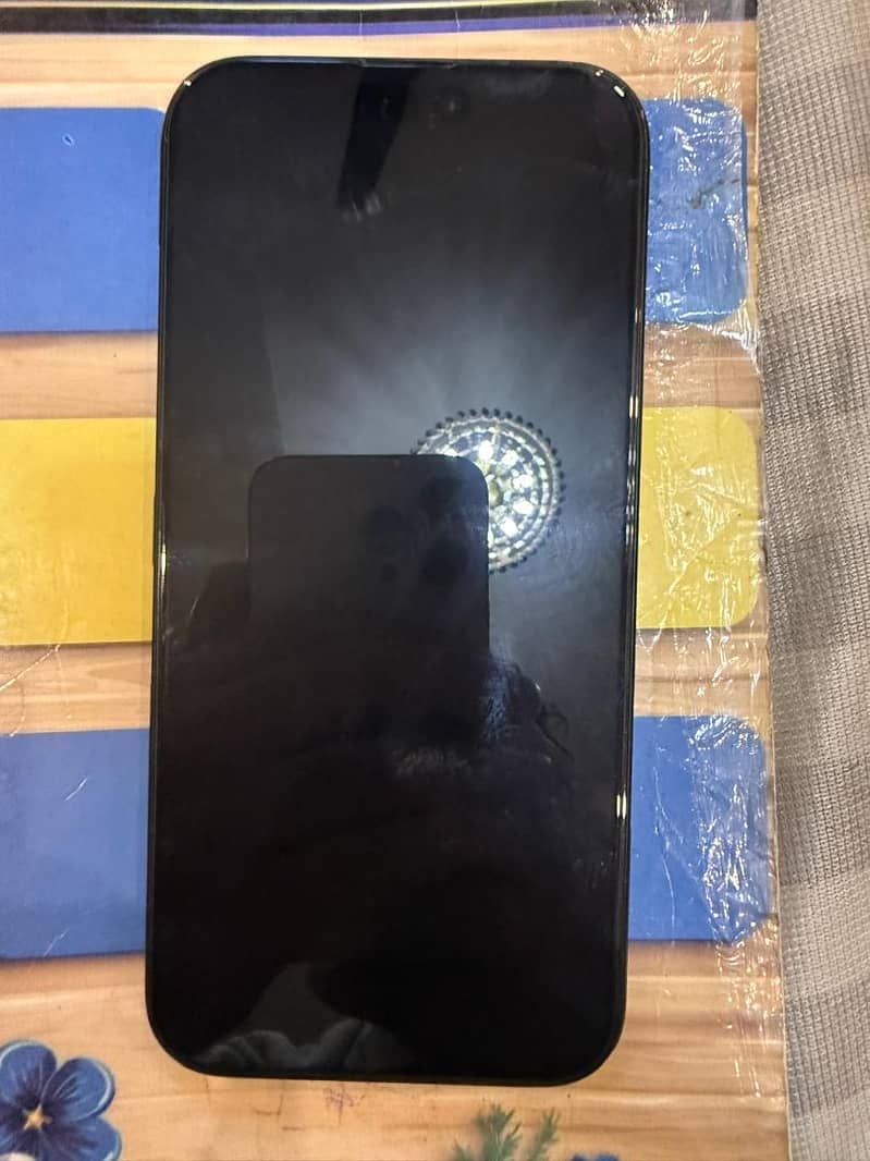 Apple iPhone 16 Pro Max 0