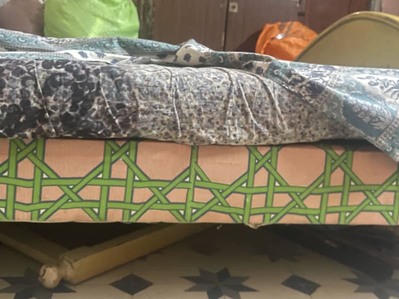 Sheesham wood bed 0