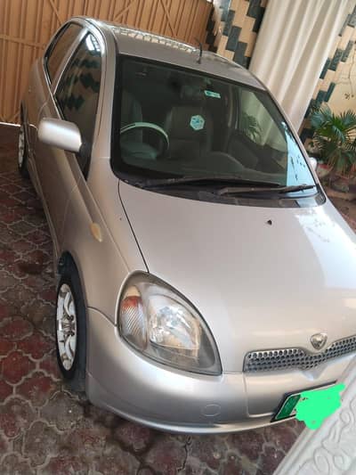 Toyota Vitz 2000