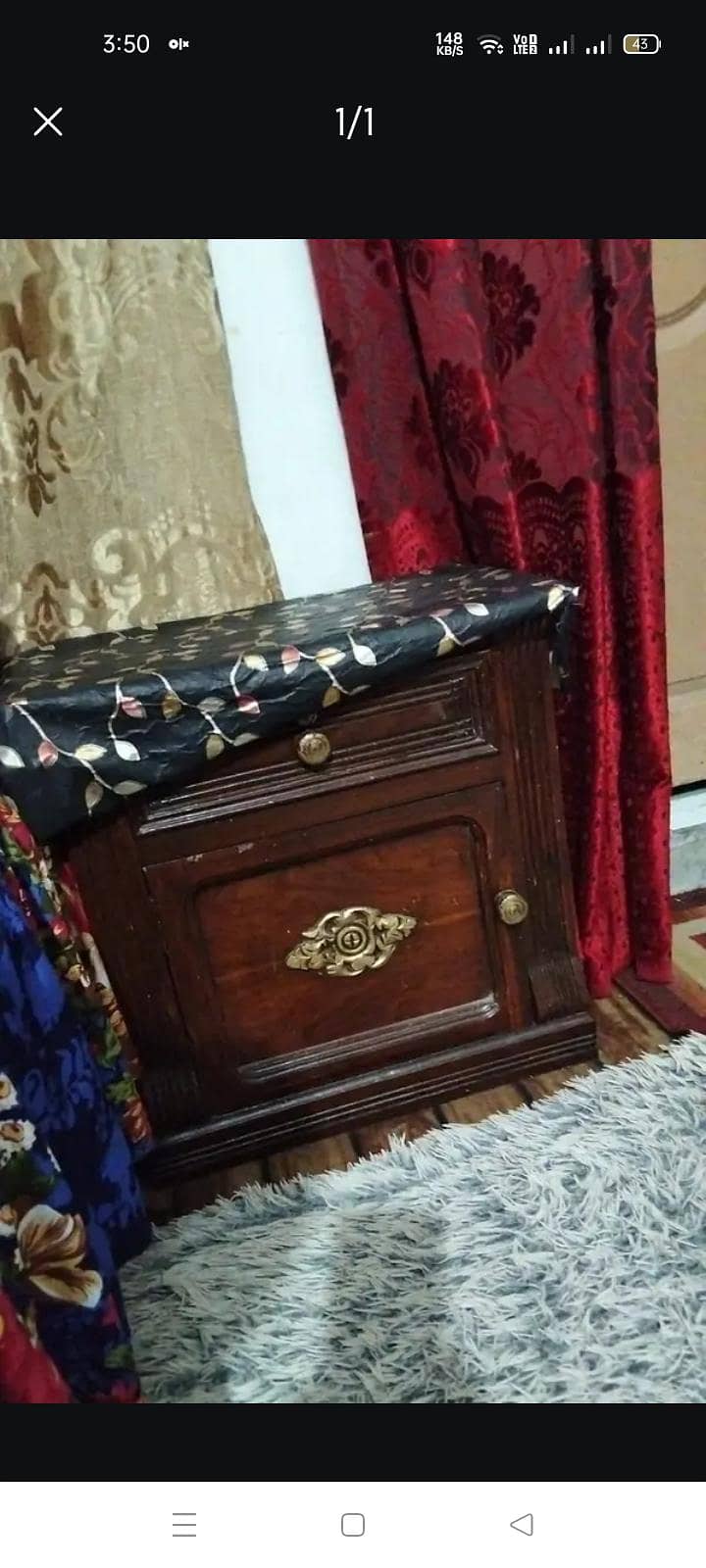 dressing table with mirror and 2 side table 2