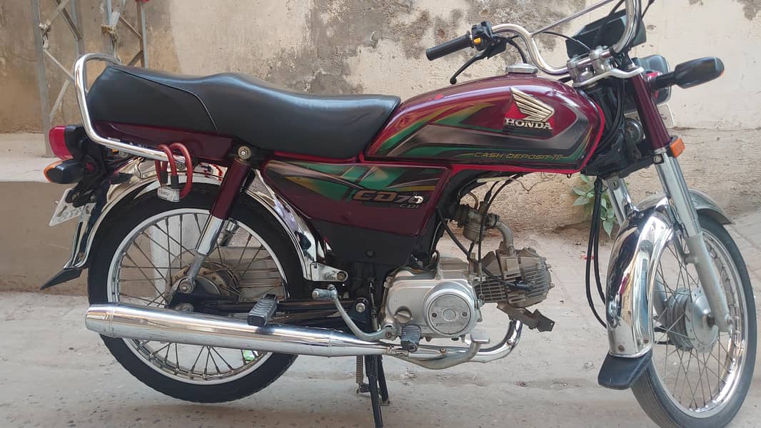 Honda CD 70 4
