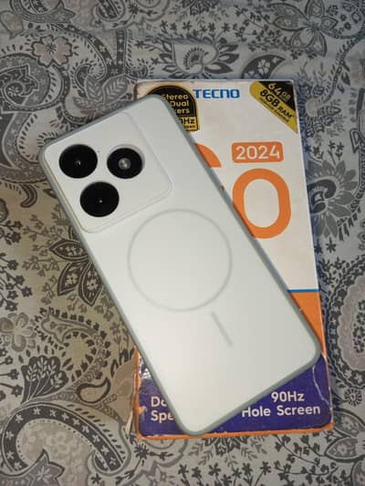 TECNO SPARK GO 2024 WITH BOX 4+4/64 WHATSAPP 03123172314