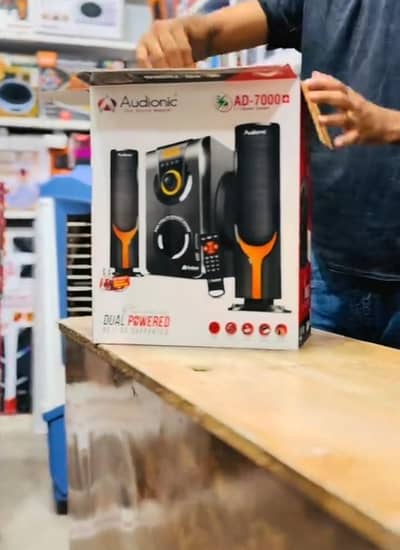 AUDIONIC AD-7000 BOOFER FOR SALE