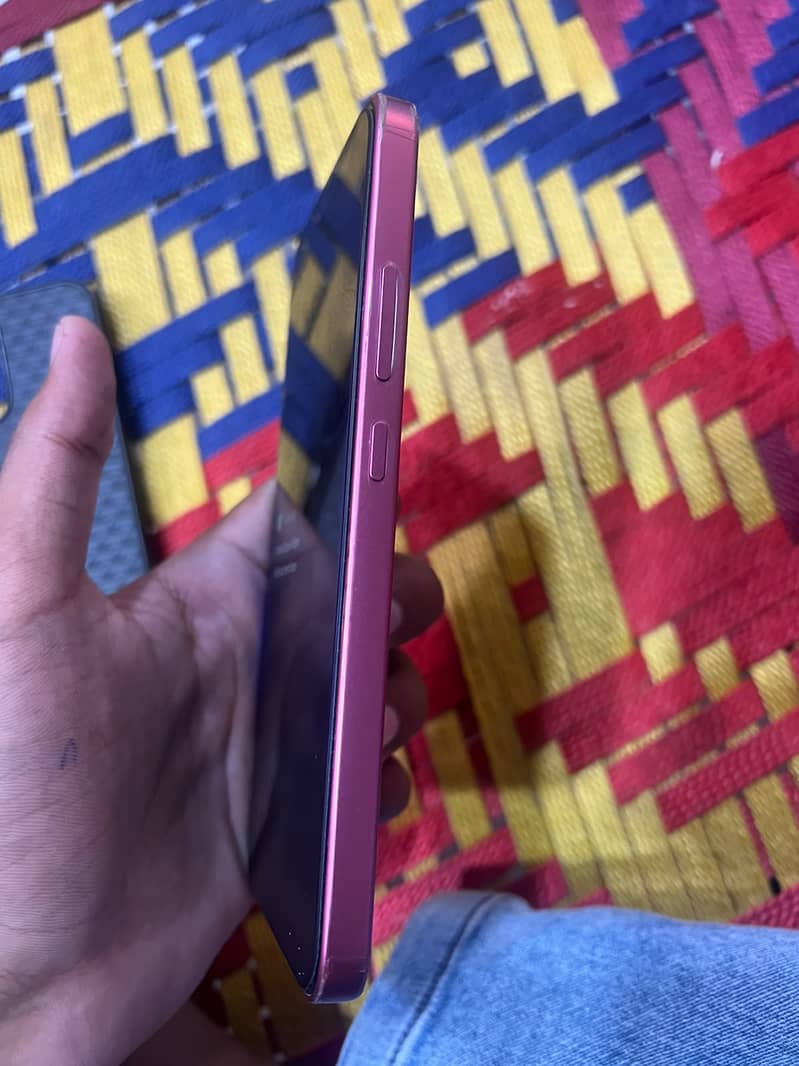Oppo A6 pro 3