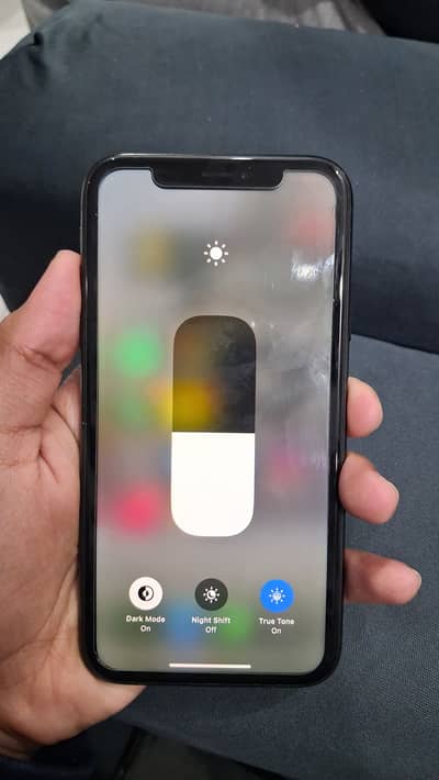 Apple iPhone XR