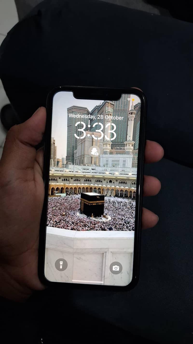 Apple iPhone XR 3