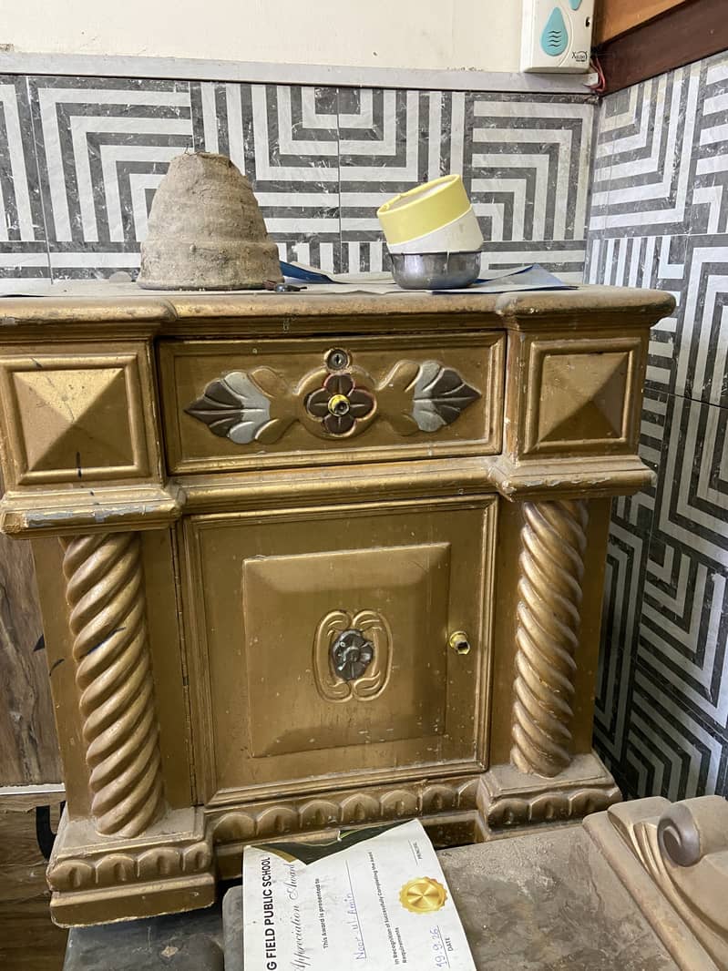 Dressing or side table 3