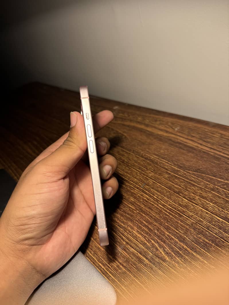 Iphone 15 jv 6