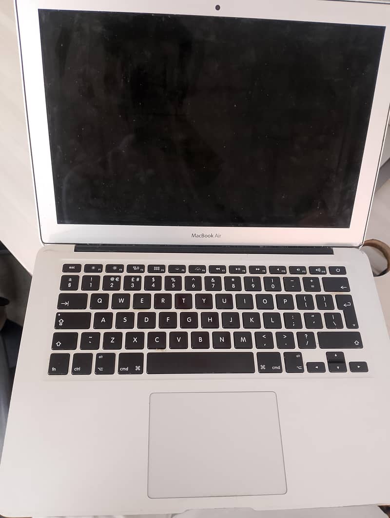 MacBook air 2012 3