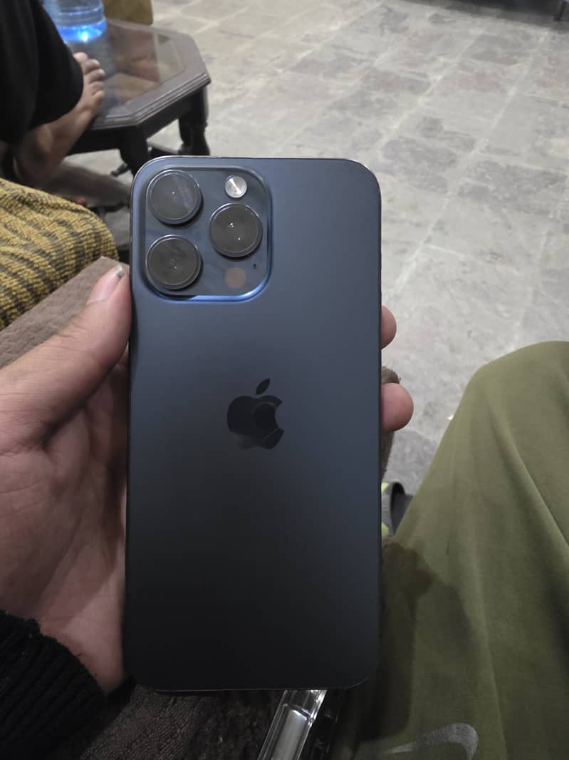 iPhone 15 pro max jv 256 gp - Mobile Phones - 1120971792