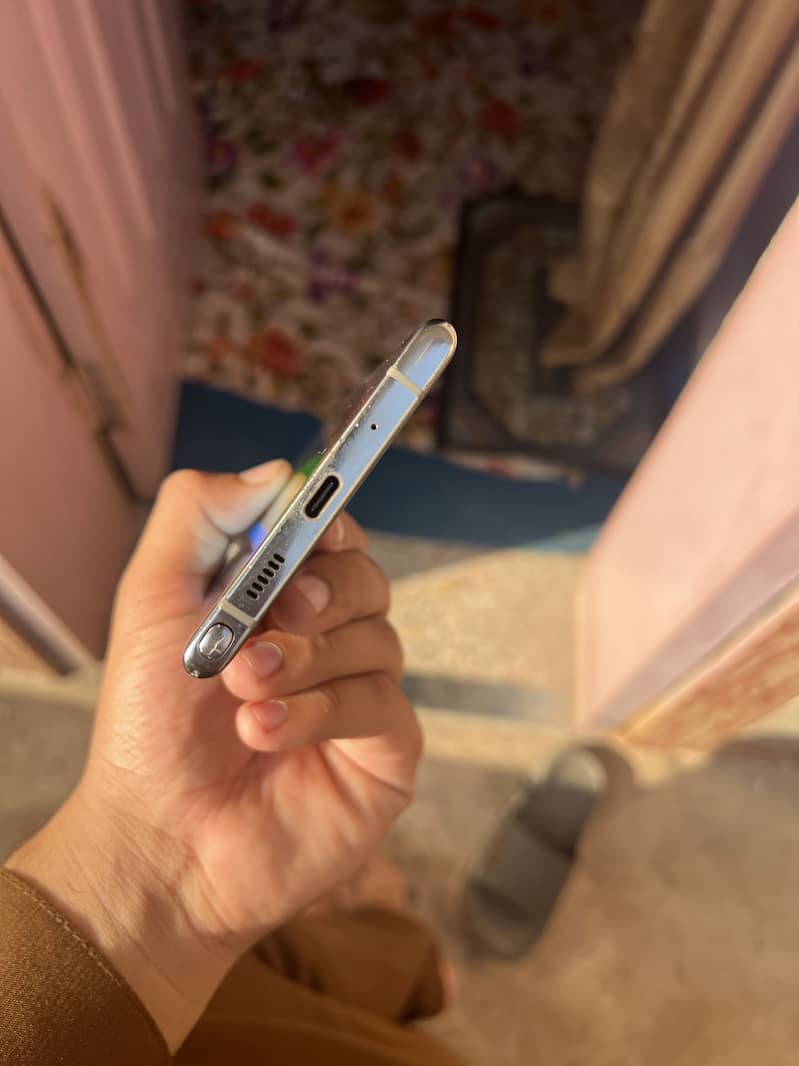 Samsung Mobile Note 10 Plus 3