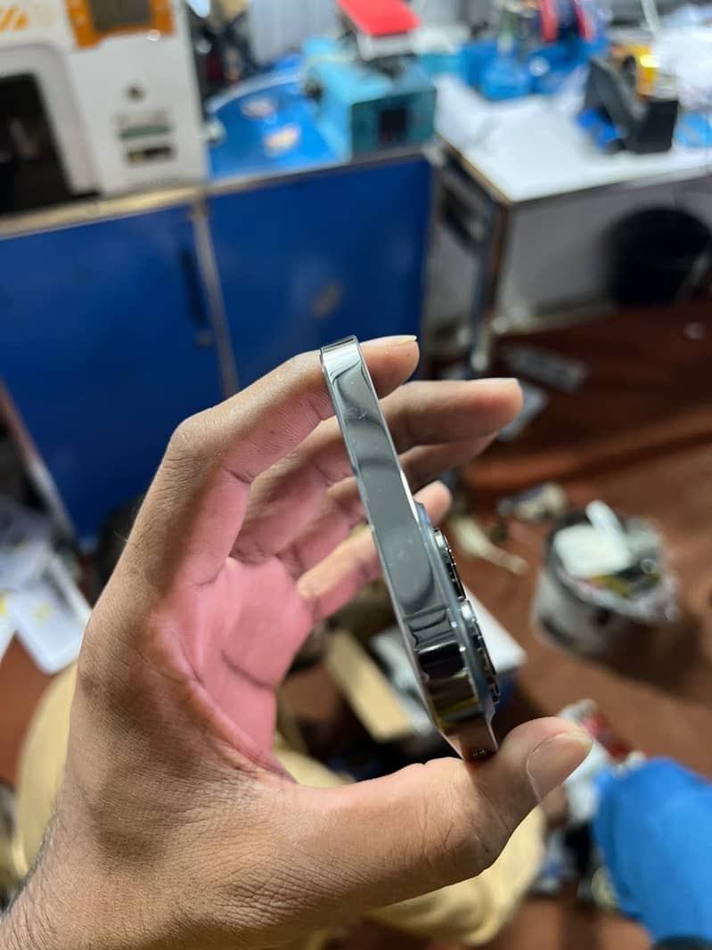 Apple iPhone 13 Pro Max 7