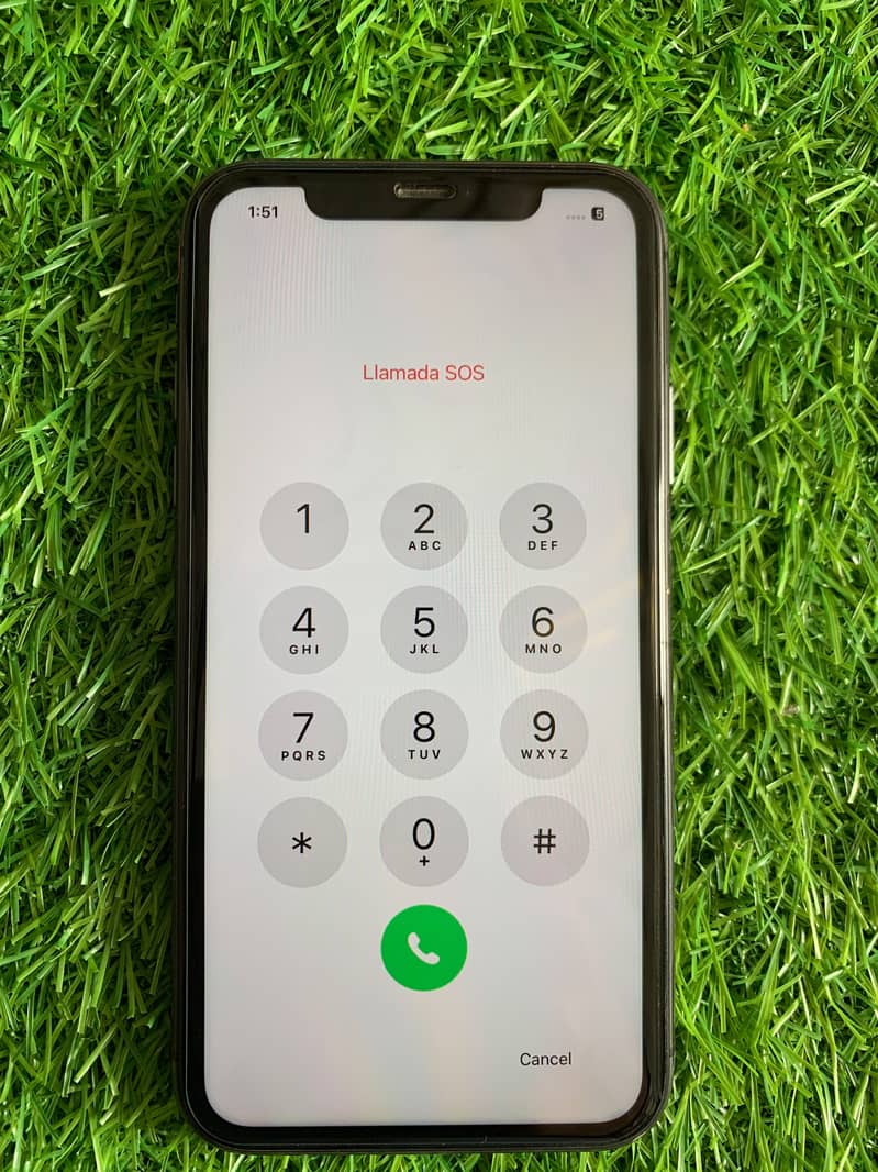 Apple iPhone 11 4