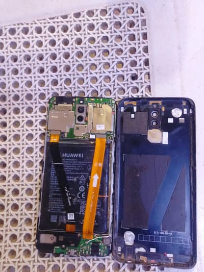 Huawei Mate 10 lite on ha bs asa hi sale karna 031000/666/77