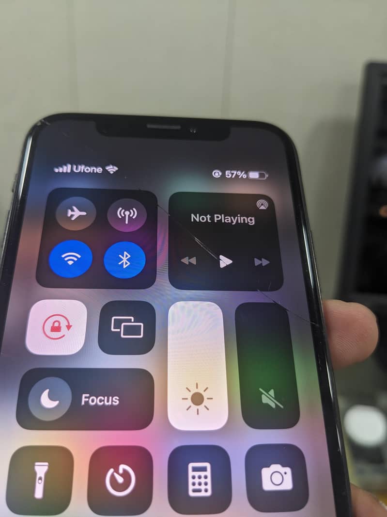 Apple iPhone X 3