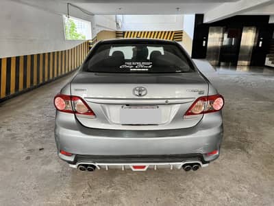 Toyota Corolla GLI 2011