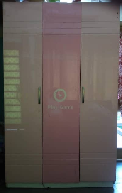 cabinet three door good