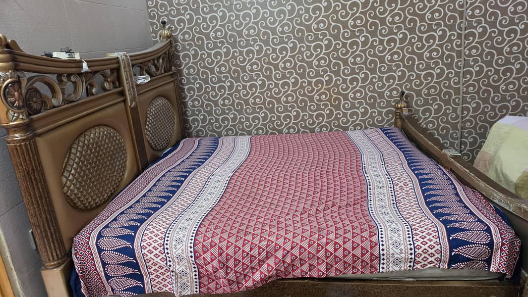 king size bed 3