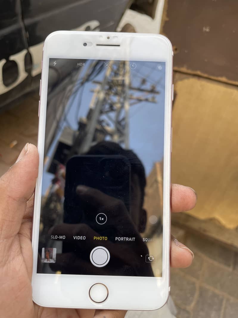 Apple iPhone 7 Plus 5