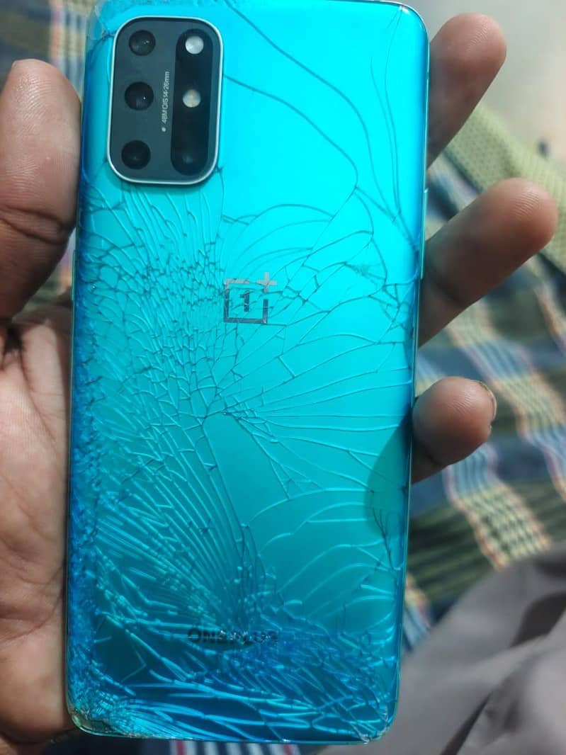 One Plus 8T 1