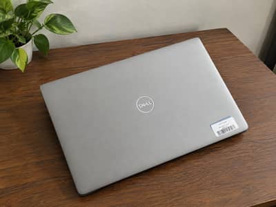 Dell Latitude 5430 i7 12th gen U with 16gb ddr4 ram and 256gb nvme ssd