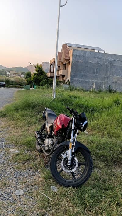 YAMAHA YBR 125G. URGENT AT INVESTOR RATE.