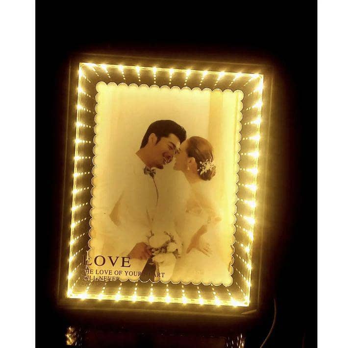 3d Mirror Light Frames 1