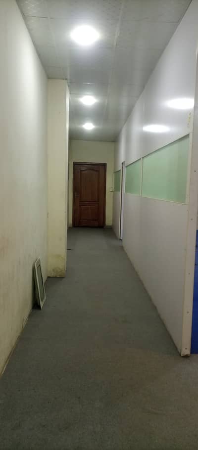 Al Hafeez shopping moll square feet 1100