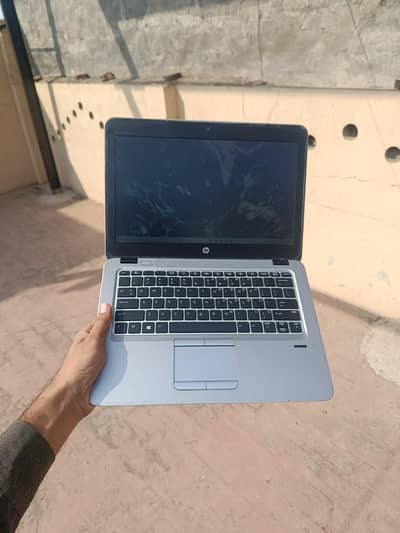 HP EliteBook 820 G4 Core i7 7th Gen | 8GB RAM | 128GB SSD
