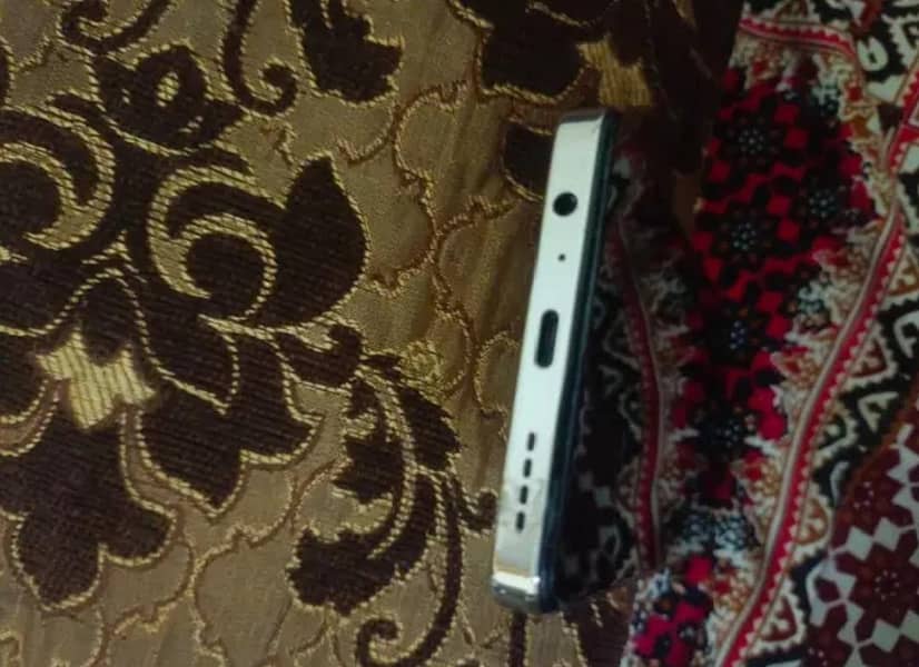 Infinix Note 30 Pro 2