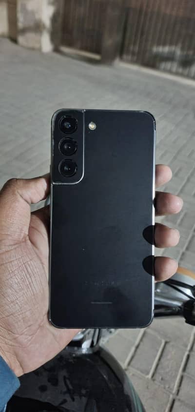 Samsung Galaxy S22